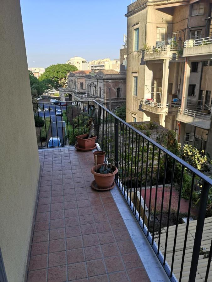 Etnea Gioeni House Suite カターニア エクステリア 写真
