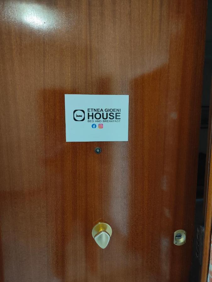 Etnea Gioeni House Suite カターニア エクステリア 写真