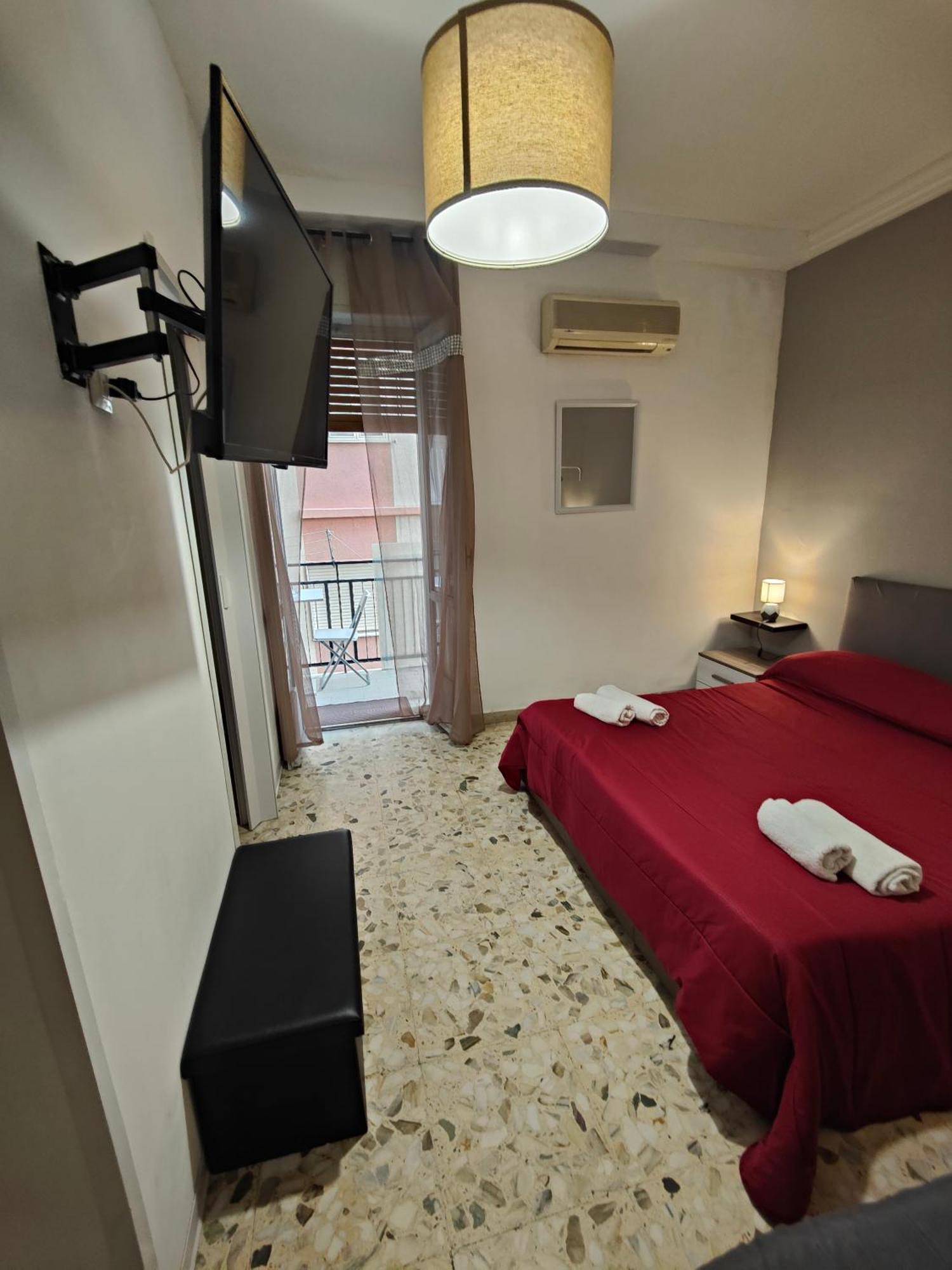 Etnea Gioeni House Suite カターニア 部屋 写真