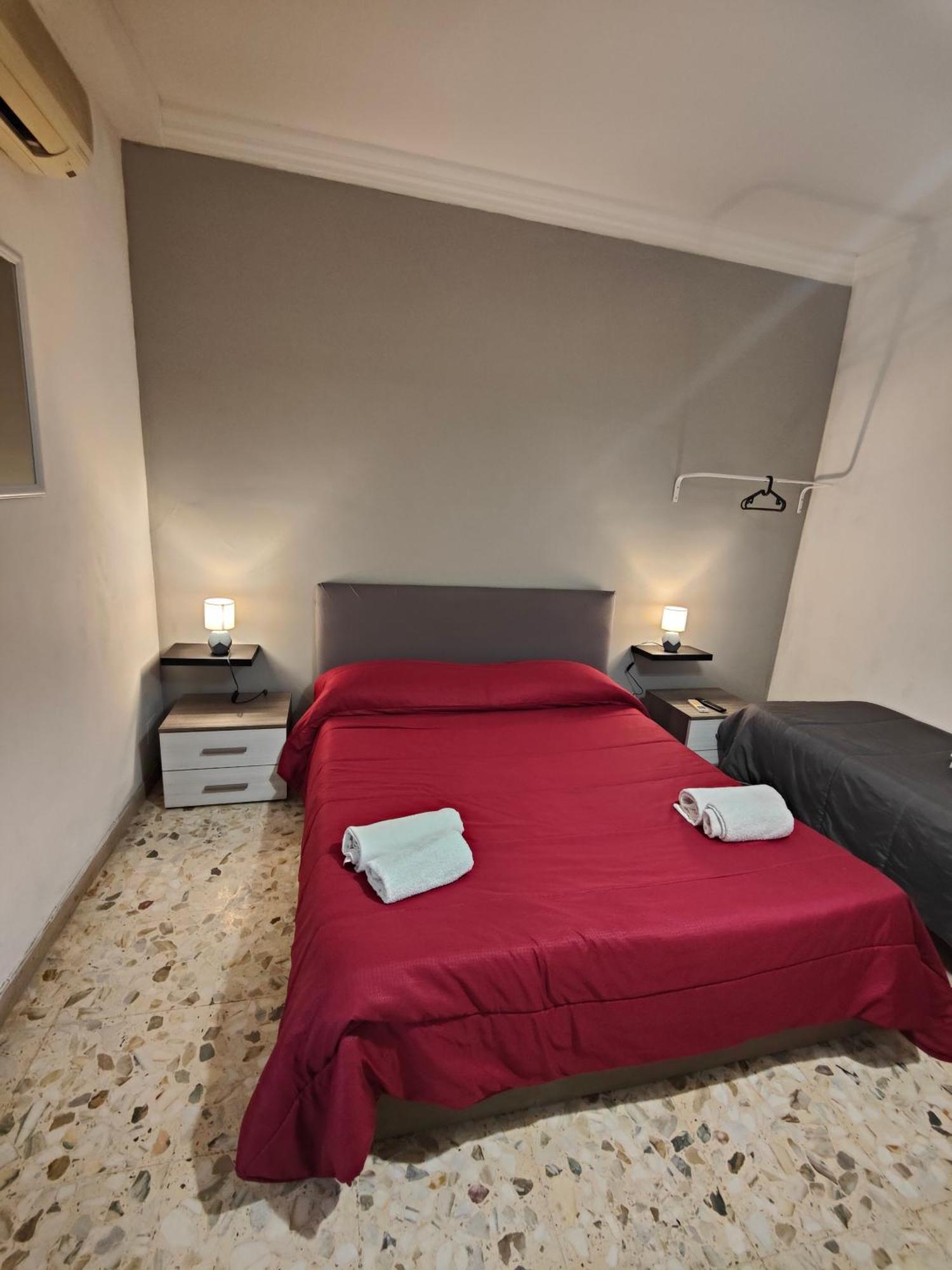 Etnea Gioeni House Suite カターニア 部屋 写真