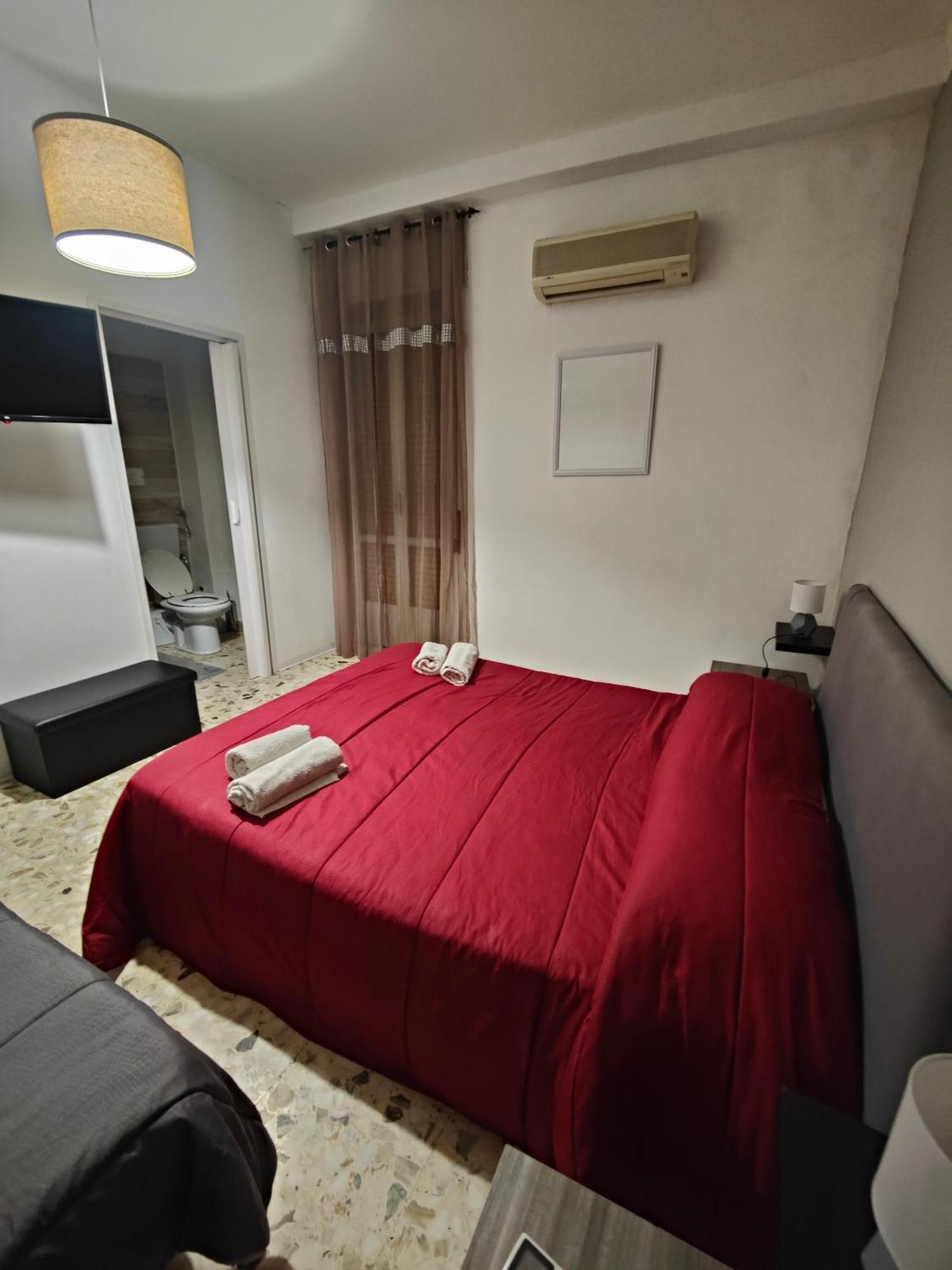 Etnea Gioeni House Suite カターニア 部屋 写真