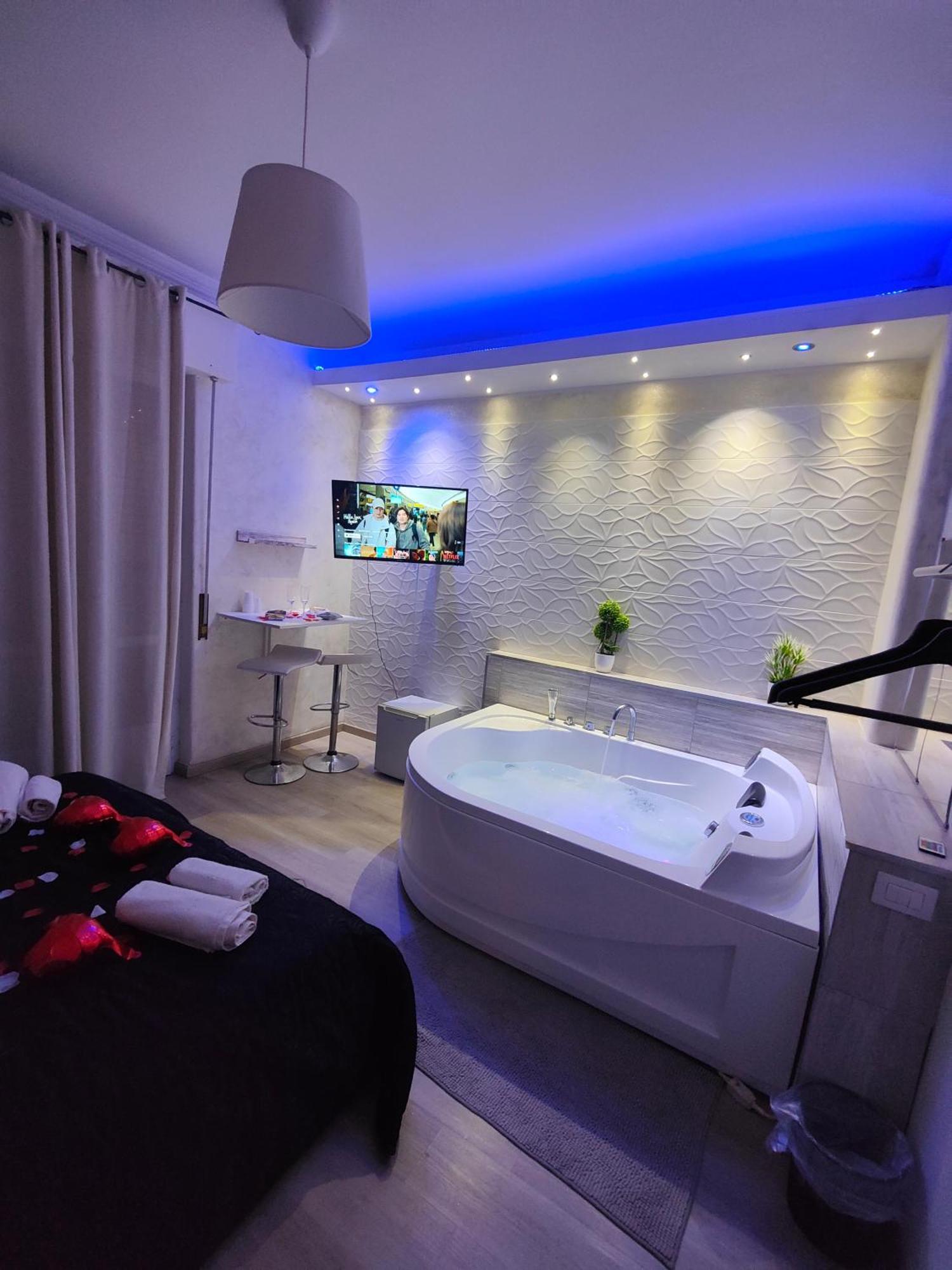 Etnea Gioeni House Suite カターニア エクステリア 写真